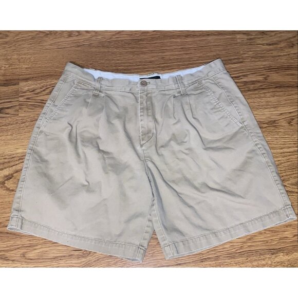 Eddie Bauer Mens Light Khaki Shorts Size 34 - Picture 1 of 3